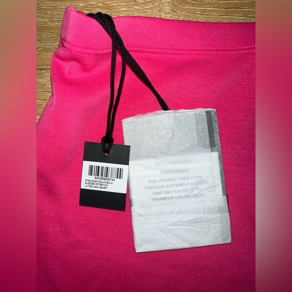 Khy sueded stretch top and matching mini skirt in Fuchsia. New with tags. - Picture 5 of 5